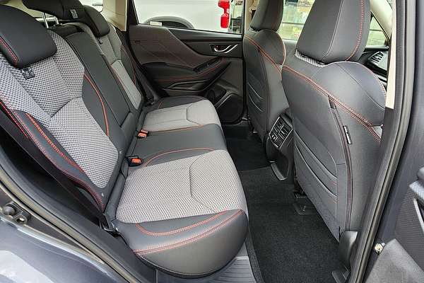 2024 Subaru Forester 2.5i Sport S5