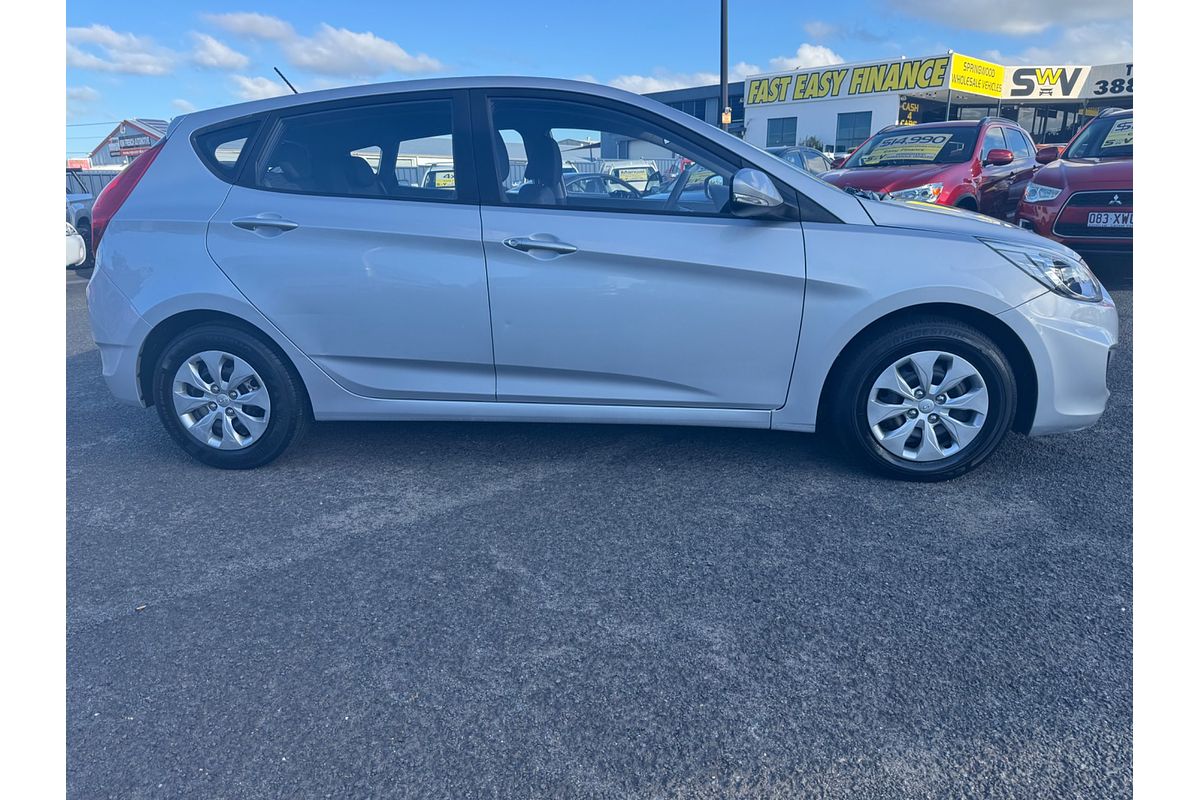 2016 Hyundai Accent Active RB4