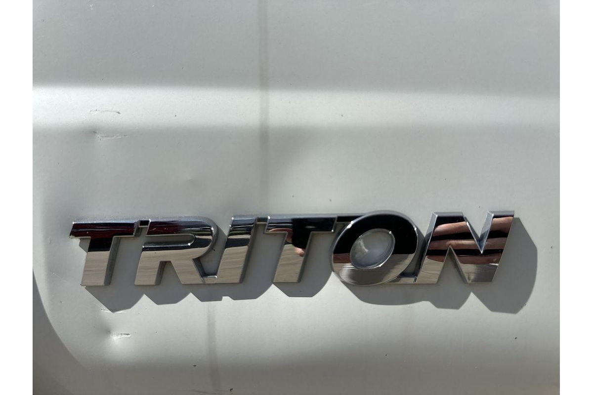 2013 Mitsubishi Triton GLX MN 4X4