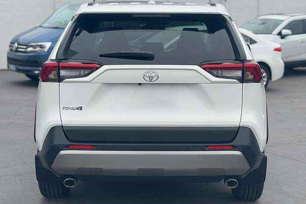 2024 Toyota RAV4 GXL MXAA52R