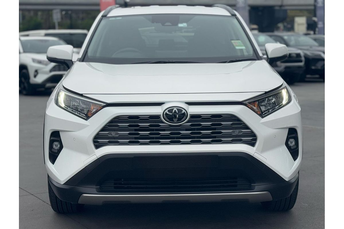 2024 Toyota RAV4 GXL MXAA52R