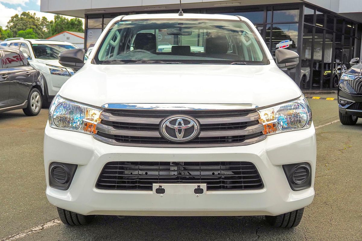 2016 Toyota Hilux SR GGN120R Rear Wheel Drive