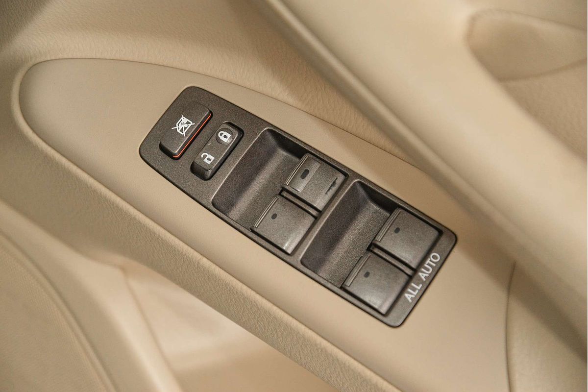 2010 Lexus LX LX570 Sports Luxury URJ201R