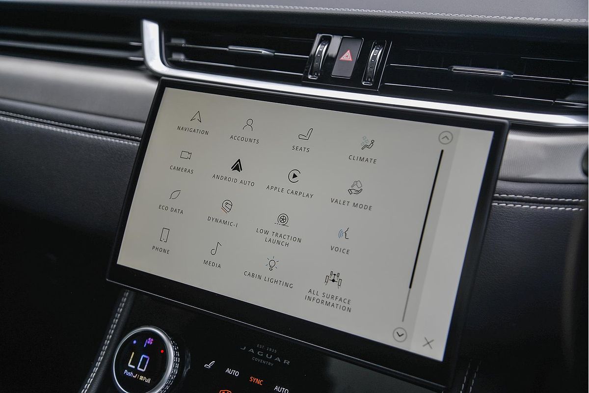 2024 Jaguar F-PACE P250 R-Dynamic SE X761