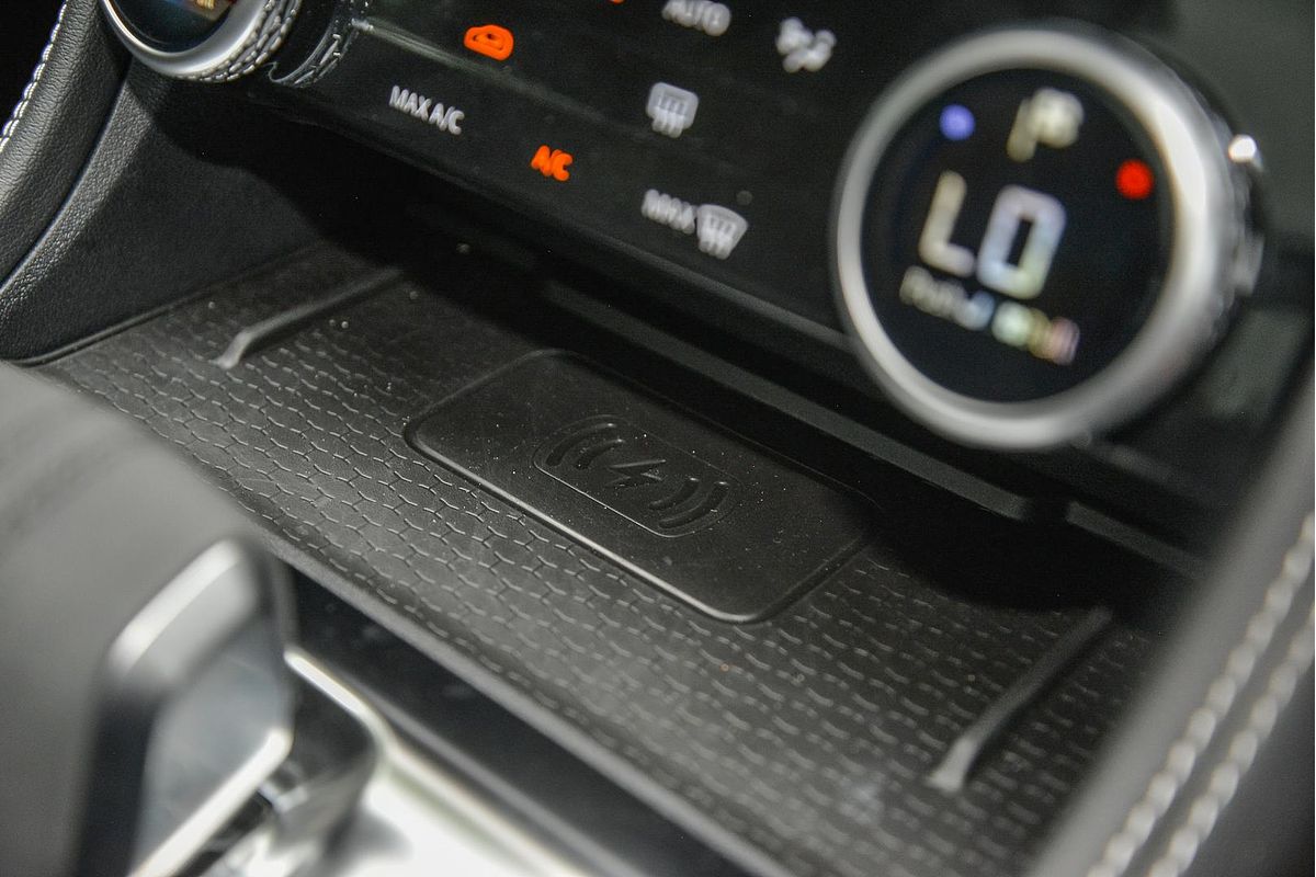 2024 Jaguar F-PACE P250 R-Dynamic SE X761