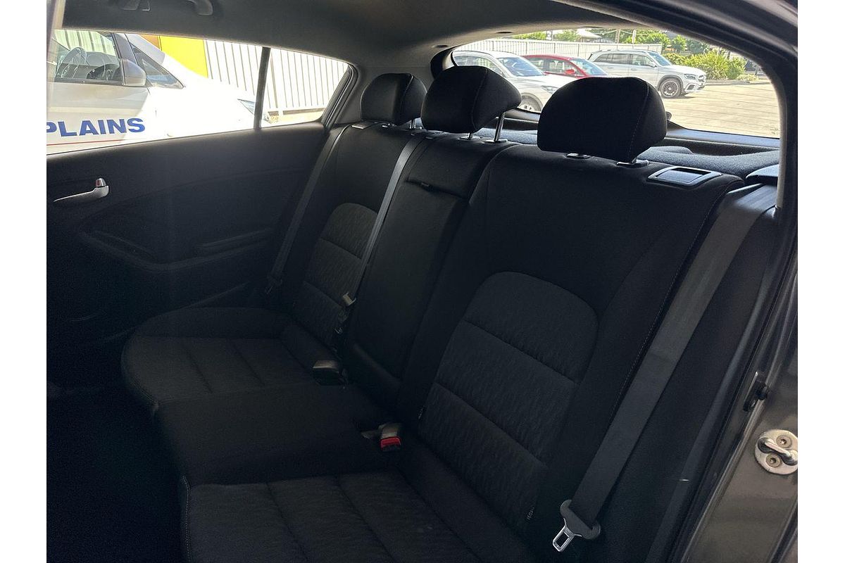 2016 Kia Cerato S YD