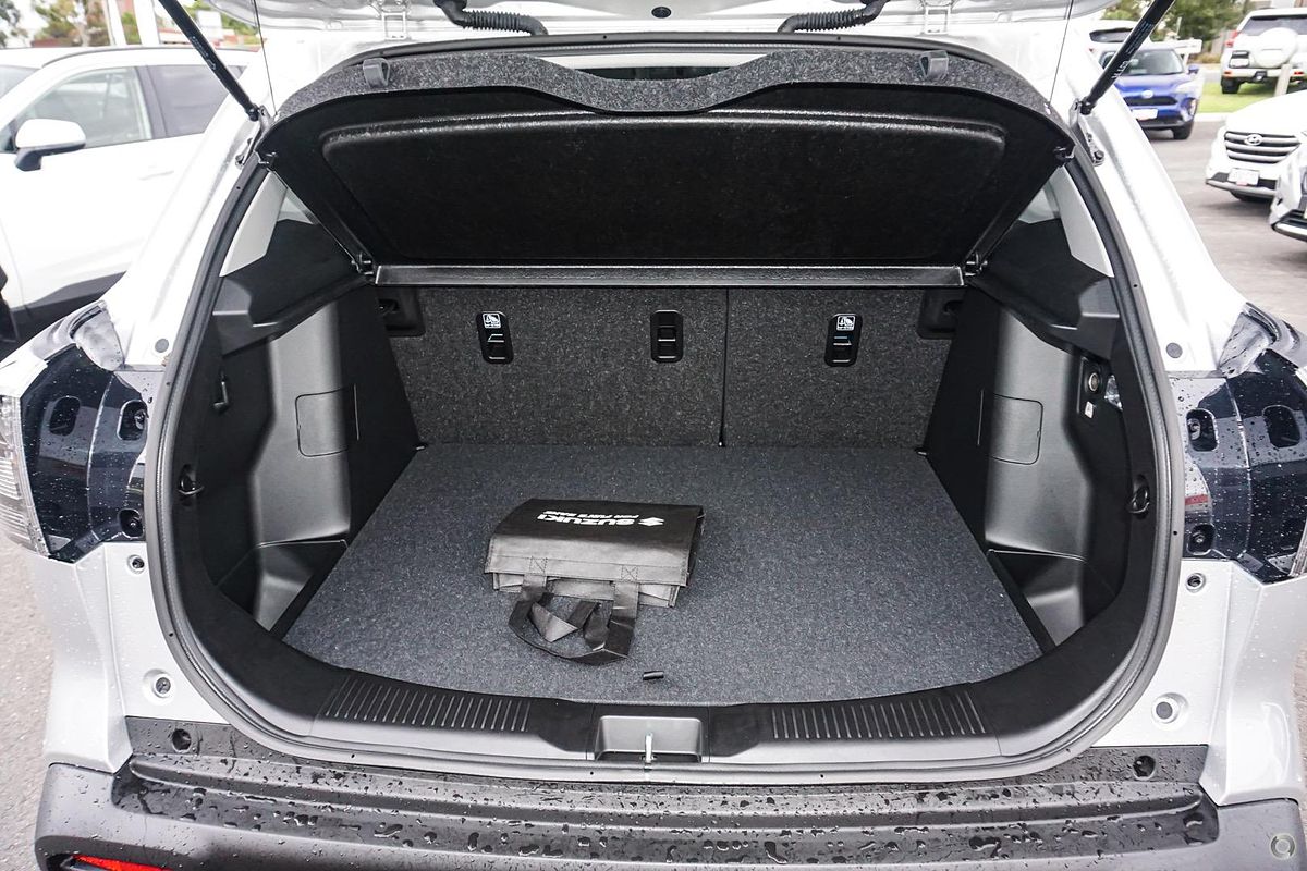 2023 Suzuki S-Cross Plus JYB