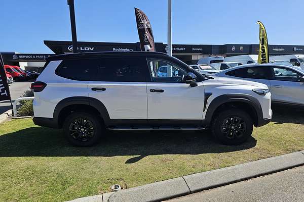 2024 LDV D90 Executive SV9A