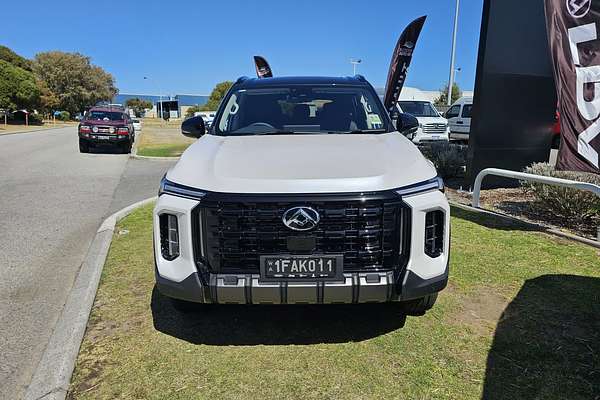 2024 LDV D90 Executive SV9A