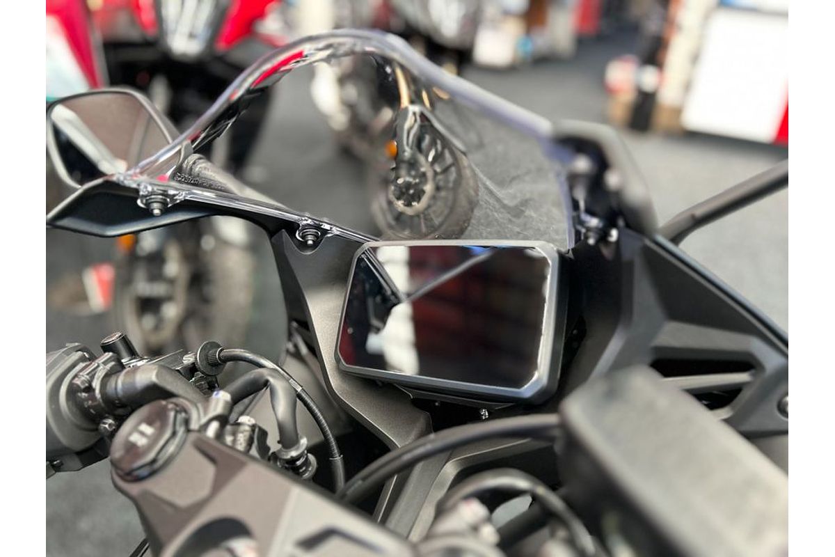 2024 Honda CBR650R E-CLUTCH