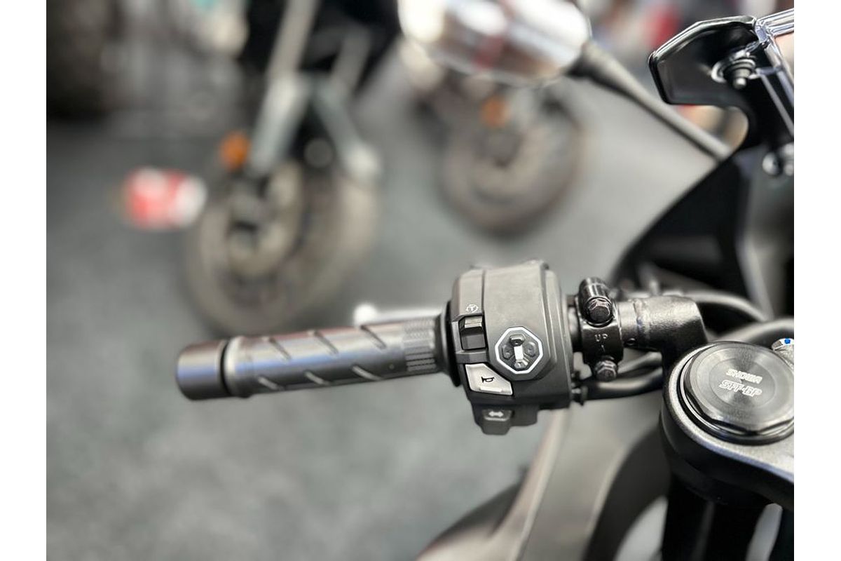 2024 Honda CBR650R E-CLUTCH