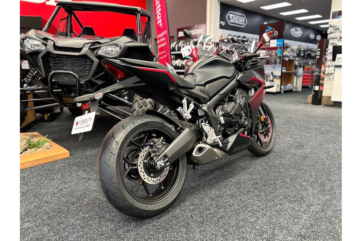 2024 Honda CBR650R E-CLUTCH
