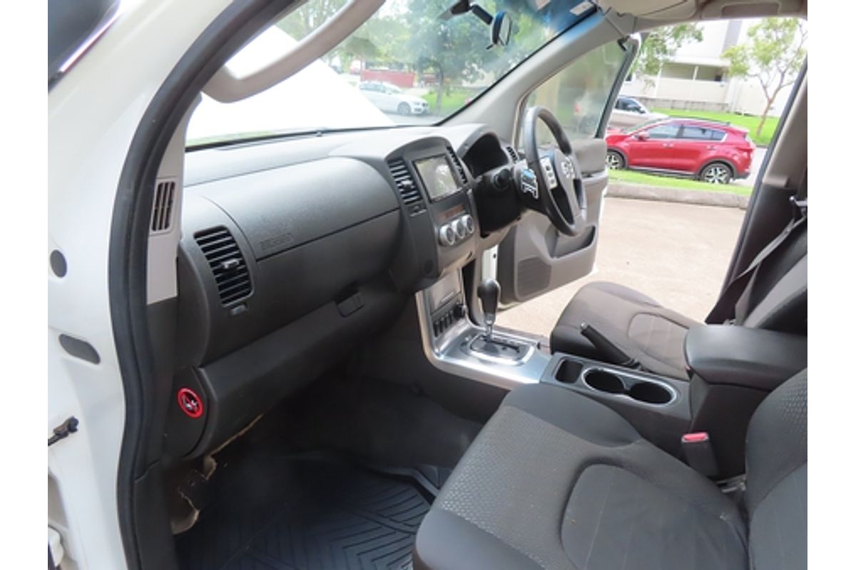 2011 Nissan Navara ST-X 550 D40 4X4