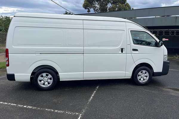 2009 Toyota Hiace KDH221R