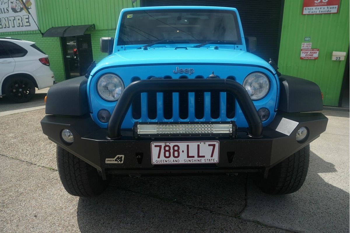 2017 Jeep Wrangler Unlimited Sport JK