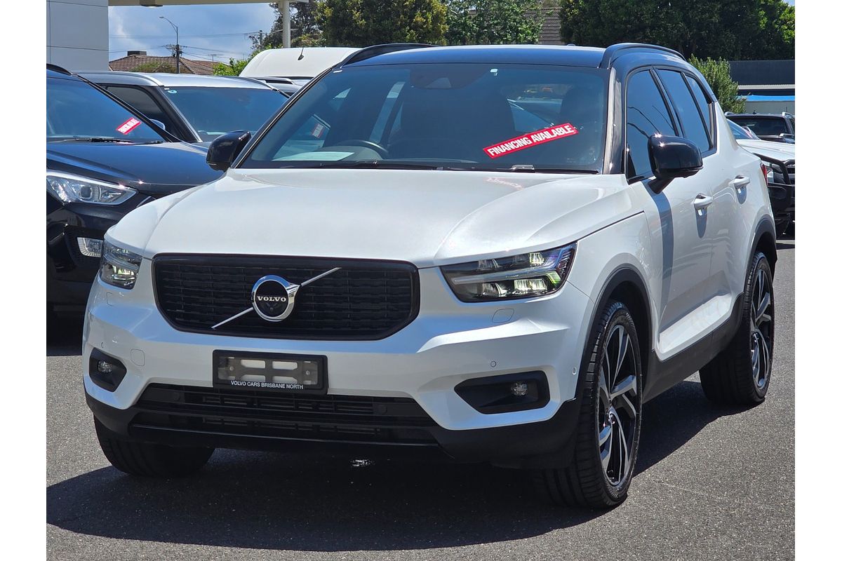 2021 Volvo XC40 T5 R-Design