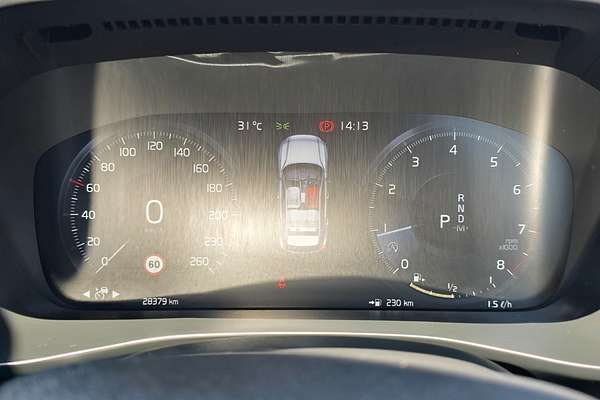2021 Volvo XC40 T5 R-Design