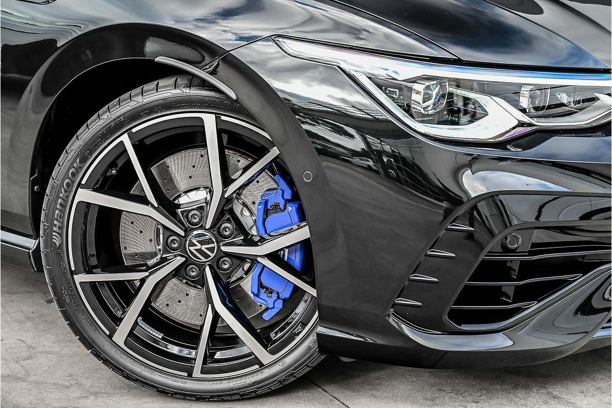 2024 Volkswagen Golf R 8