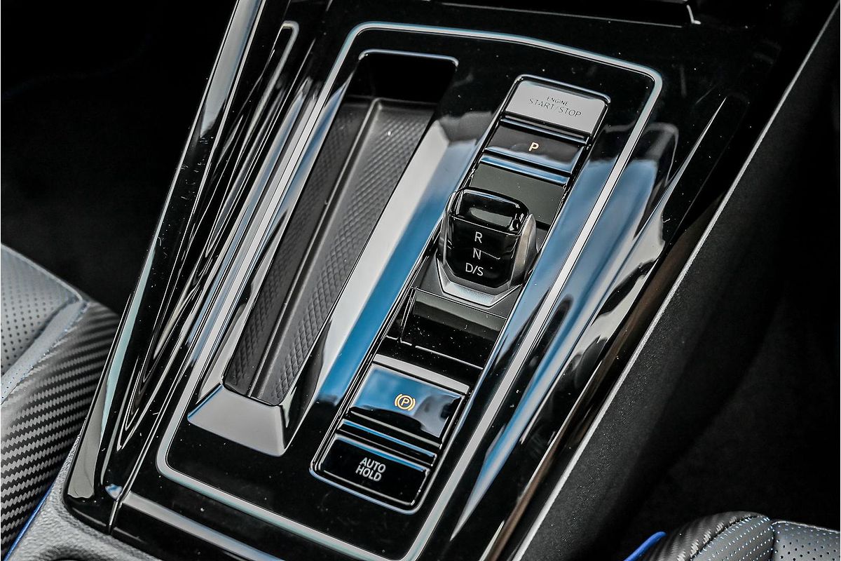 2024 Volkswagen Golf R 8