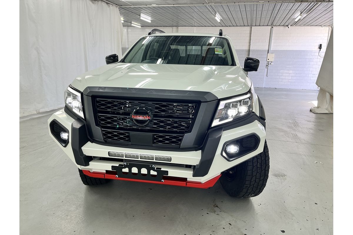 Nissan NAVARA 4X4 2.3 DSL AUTO DC P4X WARRIOR