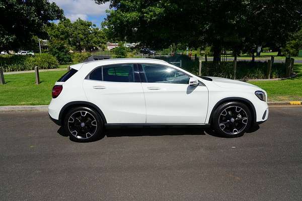 2017 Mercedes-Benz GLA250 4Matic X156 MY17.5