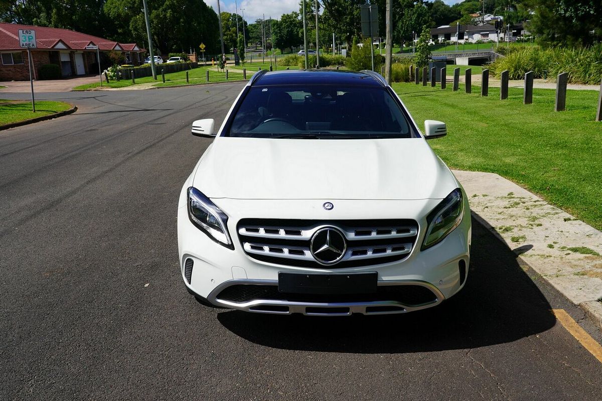 2017 Mercedes-Benz GLA250 4Matic X156 MY17.5