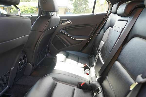 2017 Mercedes-Benz GLA250 4Matic X156 MY17.5