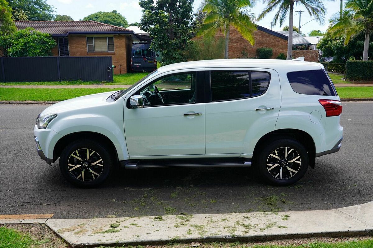 2019 Isuzu MU-X LS-T (4x2) UC MY19
