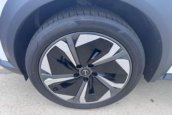 2024 Nissan JUKE ST-L F16
