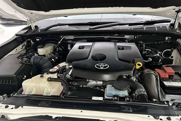 2023 Toyota Hilux SR GUN126R 4X4
