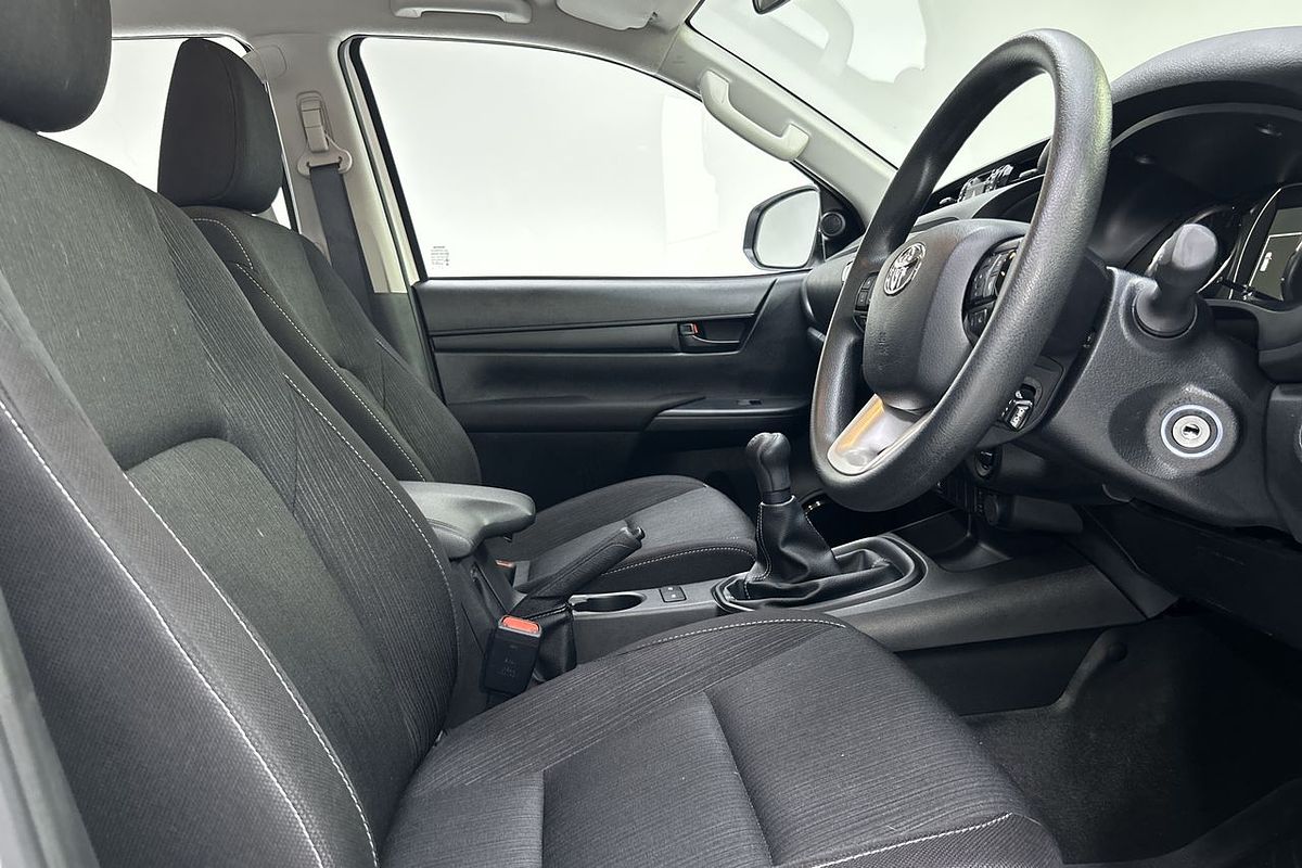 2023 Toyota Hilux SR GUN126R 4X4