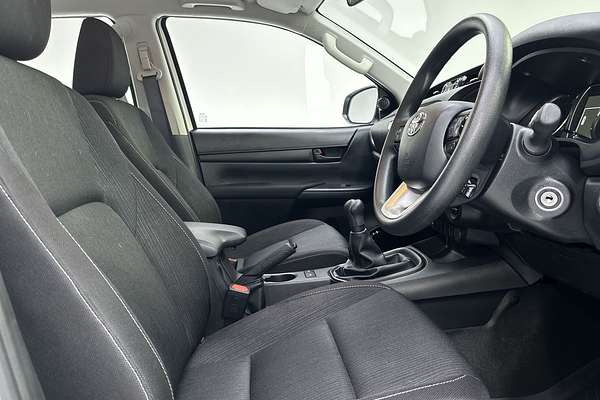 2023 Toyota Hilux SR GUN126R 4X4