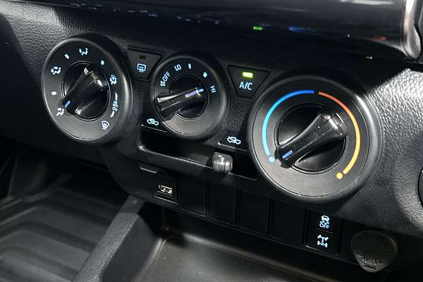 2023 Toyota Hilux SR GUN126R 4X4