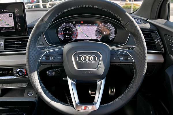 2024 Audi Q5 45 TFSI S Line FY