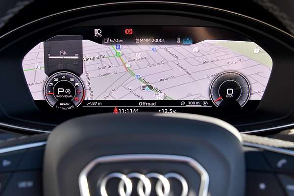 2024 Audi Q5 45 TFSI S Line FY