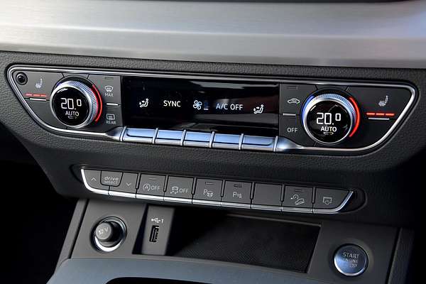 2024 Audi Q5 45 TFSI S Line FY