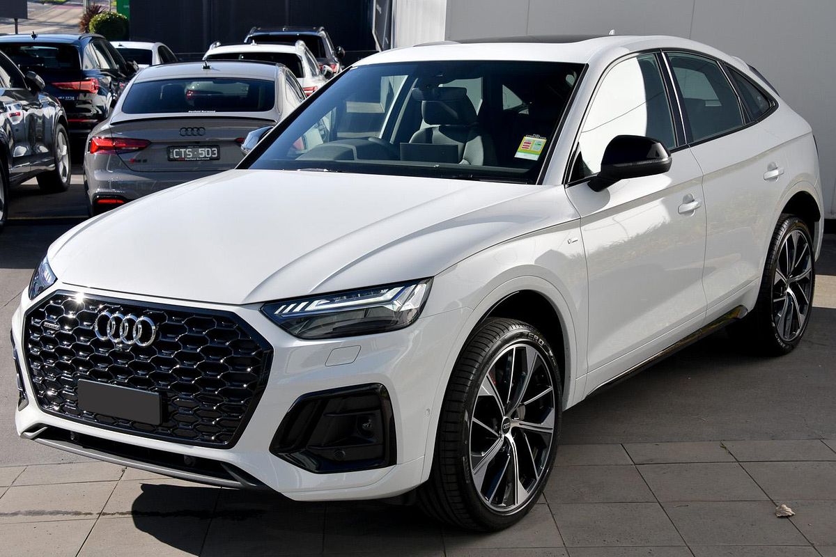 2024 Audi Q5 45 TFSI S Line FY