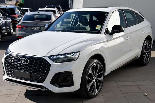 2024 Audi Q5 45 TFSI S Line FY