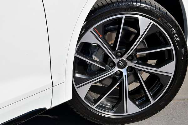 2024 Audi Q5 45 TFSI S Line FY
