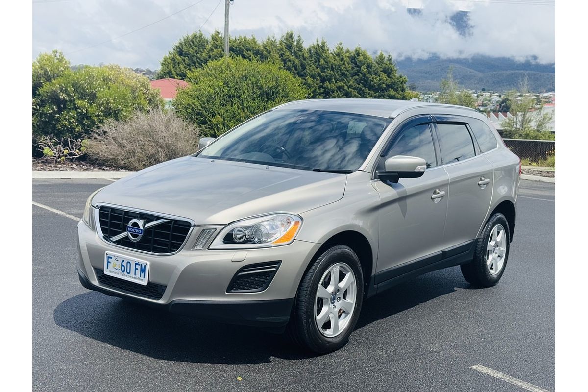 2011 Volvo XC60 T5