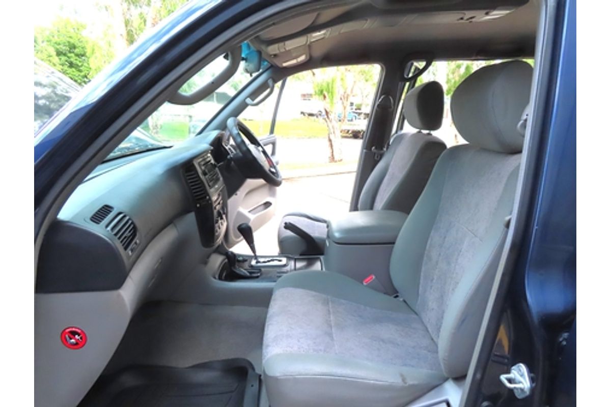 2004 Toyota Landcruiser GXL HDJ100R
