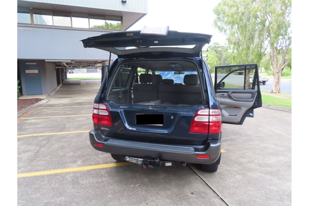 2004 Toyota Landcruiser GXL HDJ100R