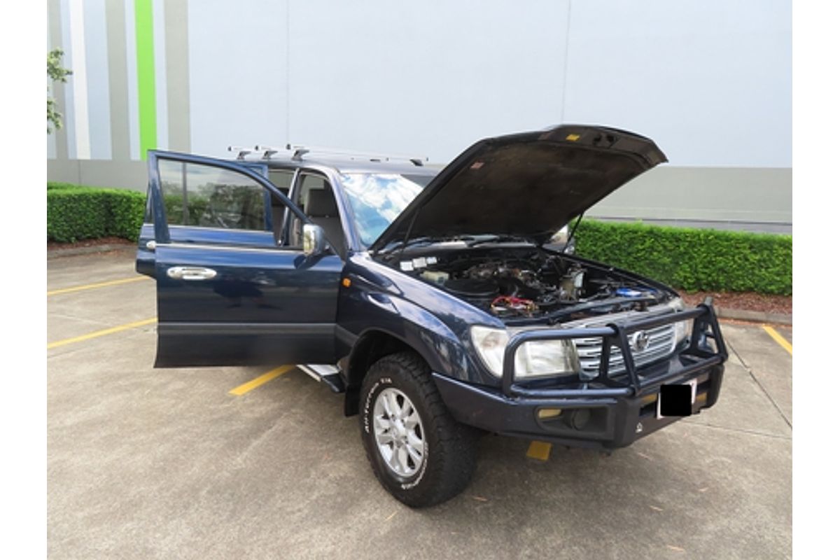 2004 Toyota Landcruiser GXL HDJ100R