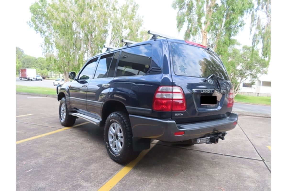 2004 Toyota Landcruiser GXL HDJ100R