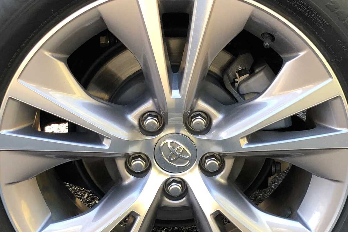 2014 Toyota KLUGER GXL GSU55R