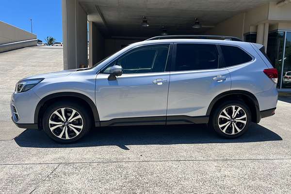 2020 Subaru Forester 2.5i Premium S5