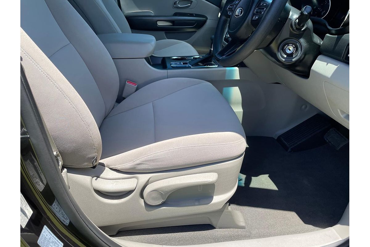 2019 Kia Carnival S YP