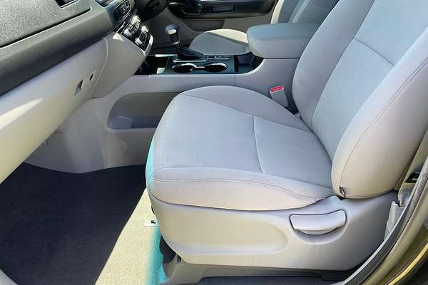 2019 Kia Carnival S YP