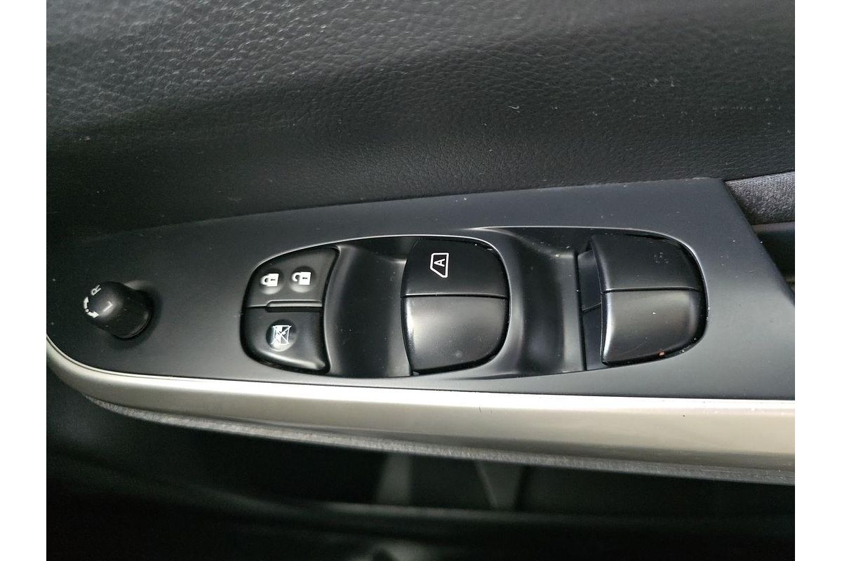 2017 Nissan Navara RX D23 Series 2 Rear Wheel Drive