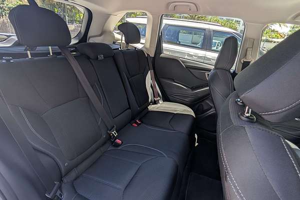 2023 Subaru Forester 2.5i S5